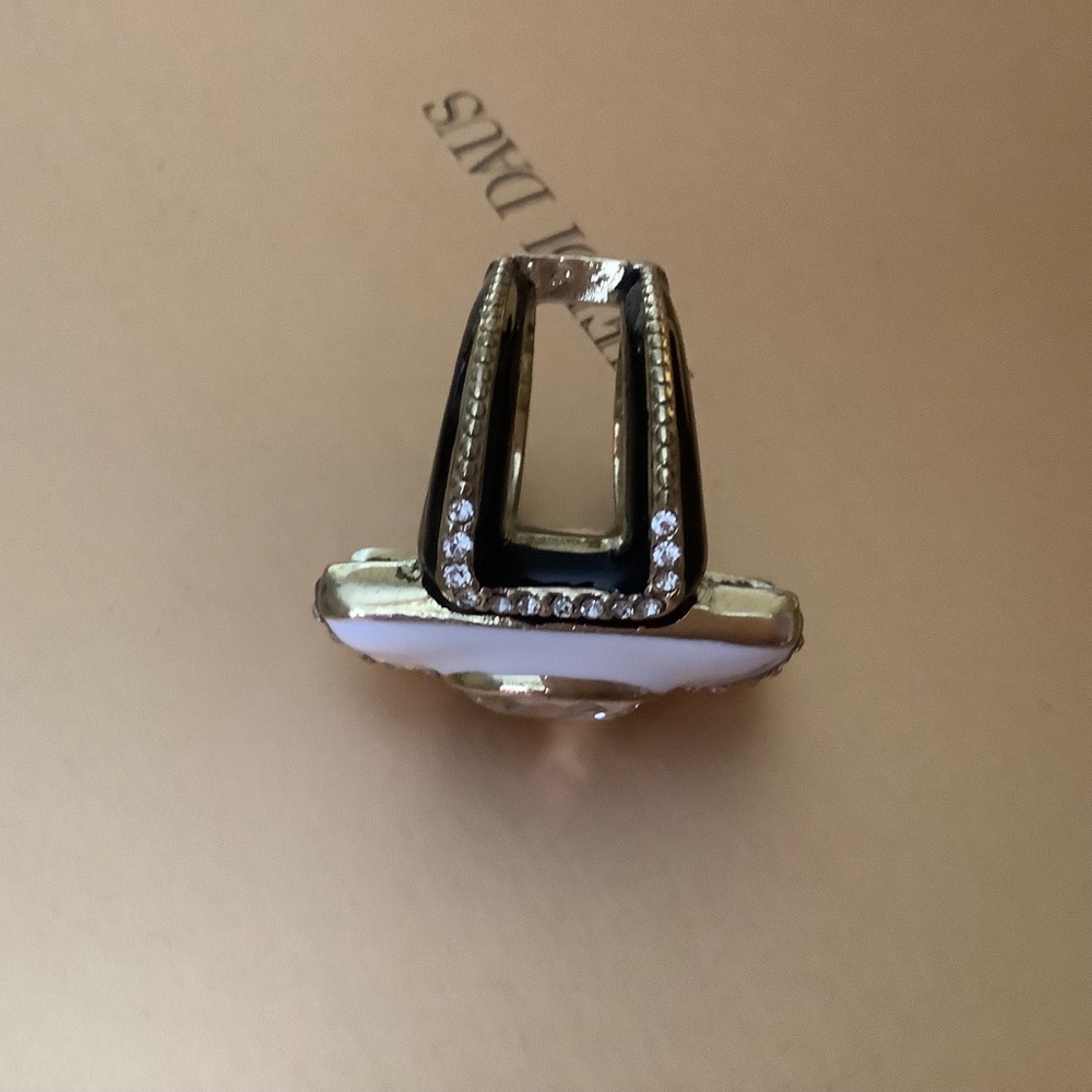 Heidi Daus New Century Crystal & Enamel Art Deco Ring  White Black SZ 10 - Picture 8 of 13